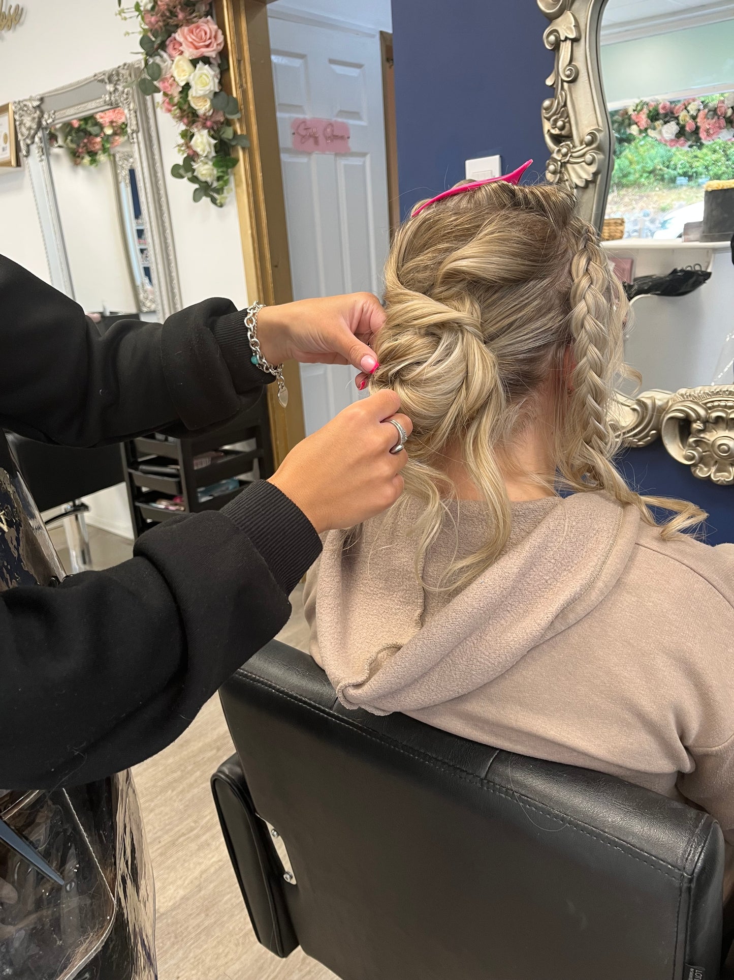 Advanced Hair Up Course